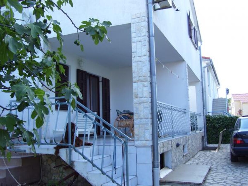 Image 3812603 - 1
