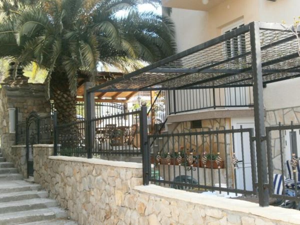 Image 3832213 - 8