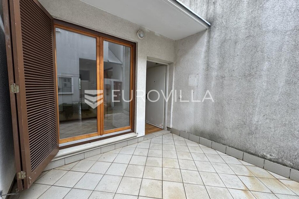 Image 6256324 - 16