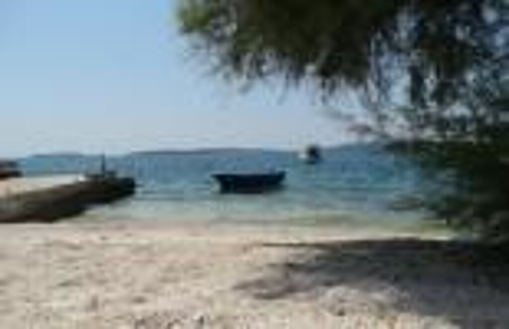 Image 3813254 - 5