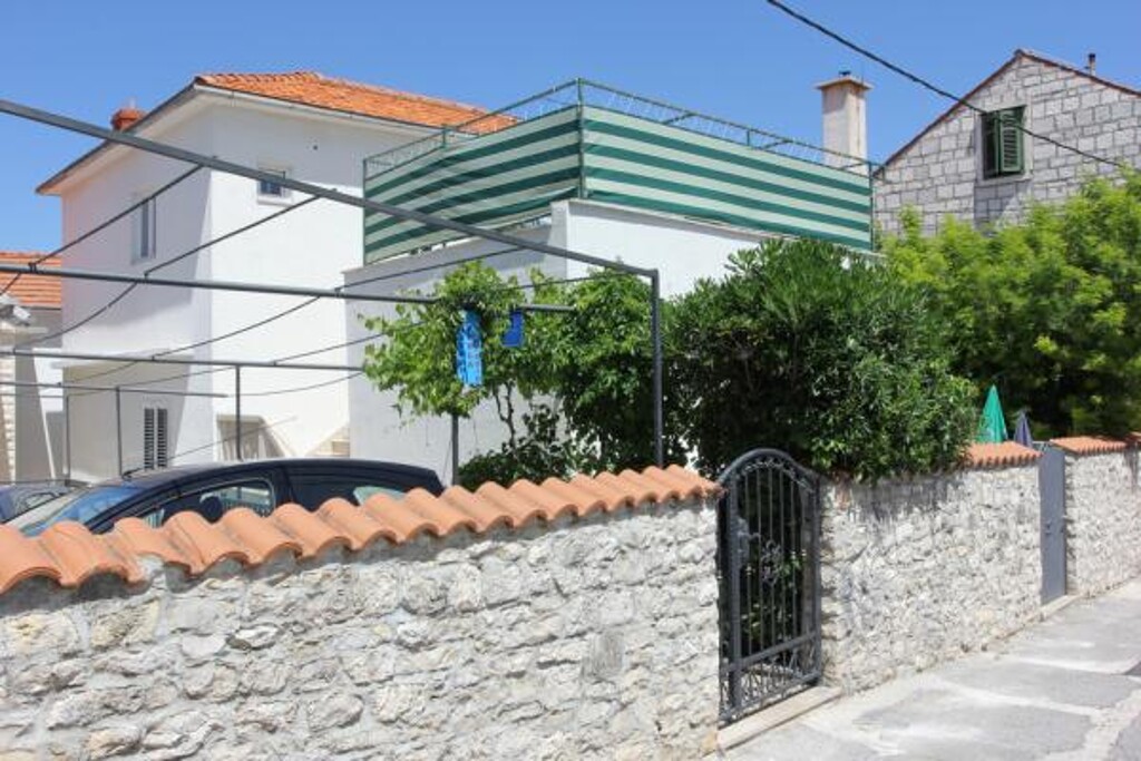 Image 3821706 - 1