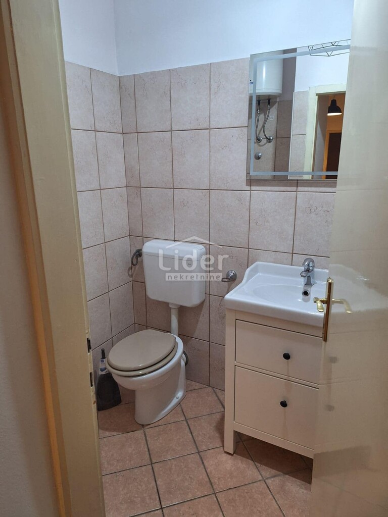 Image 12