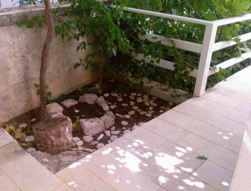 Image 3812807 - 12