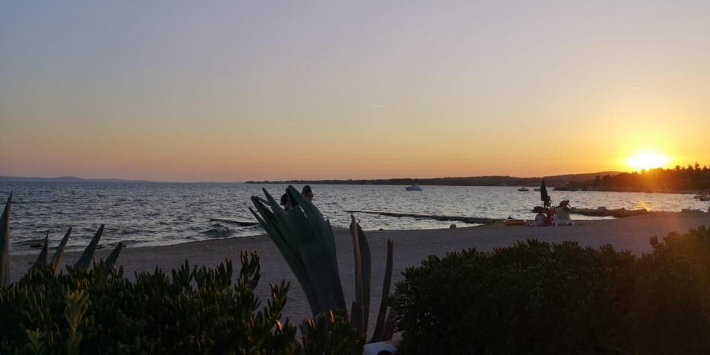 Image 3814580 - 16