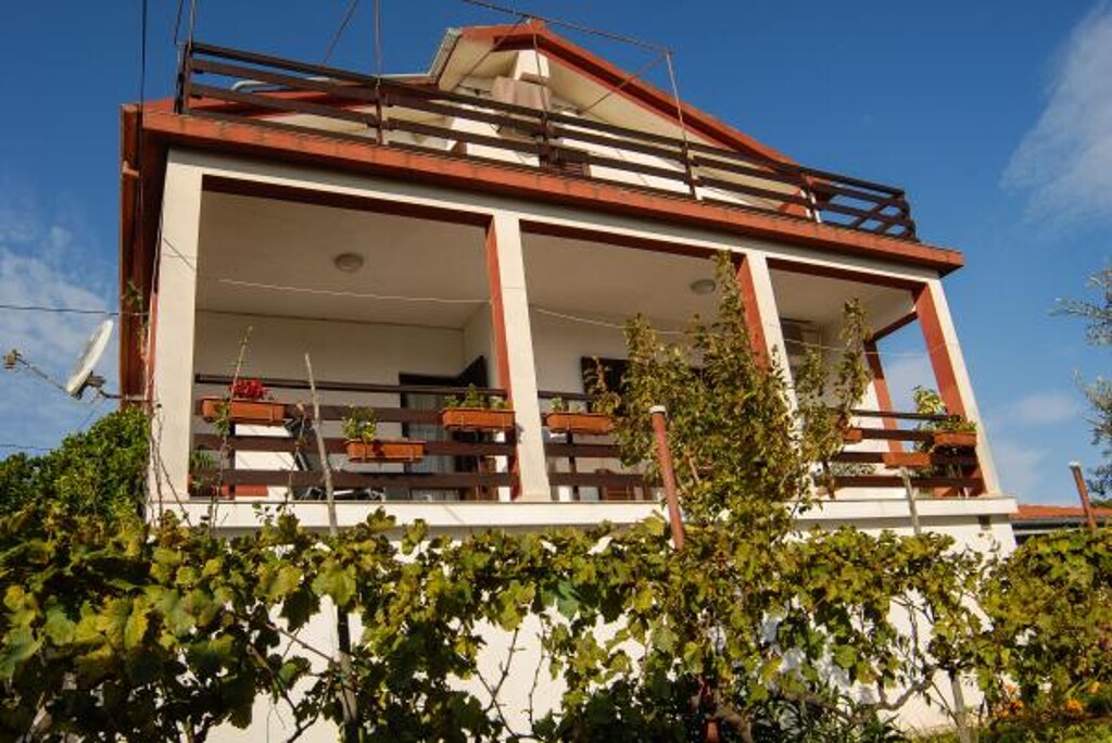 Image 3811925 - 1