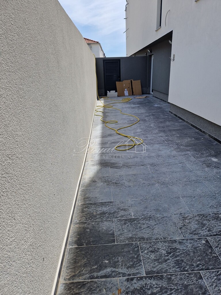 Image 15