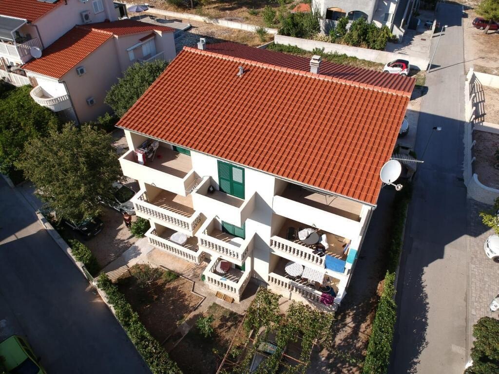 Image 3814194 - 1