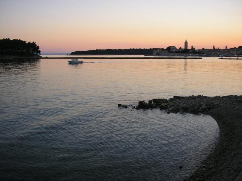 Image 3810795 - 12