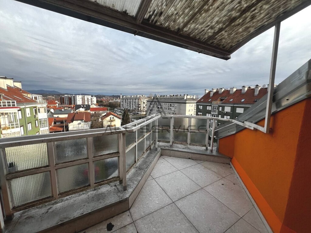 Image 9