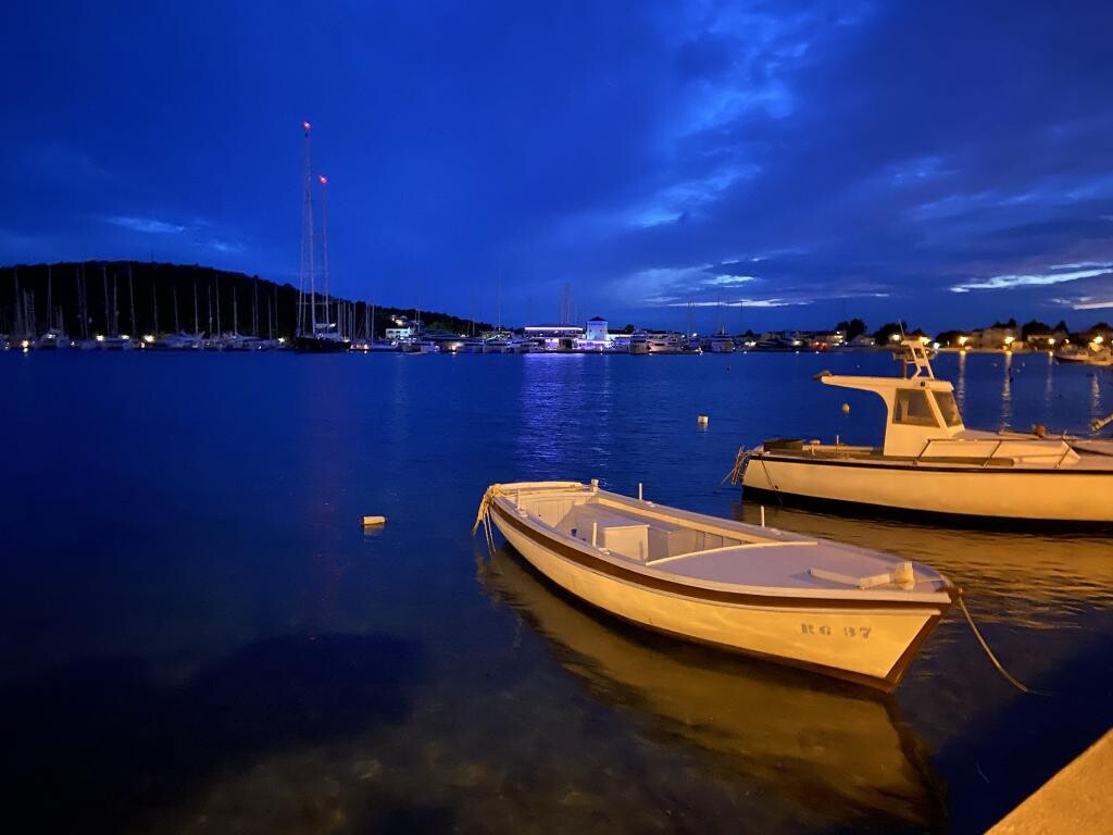 Image 3810536 - 14