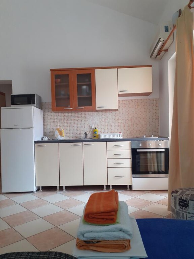 Image 3810544 - 36