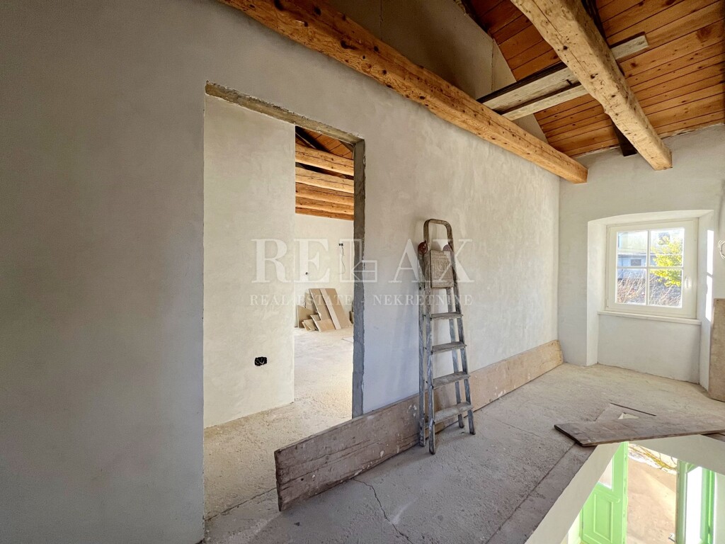 Image 9