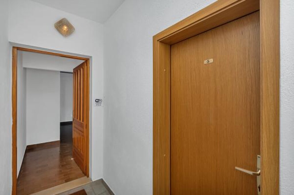 Image 3814561 - 11
