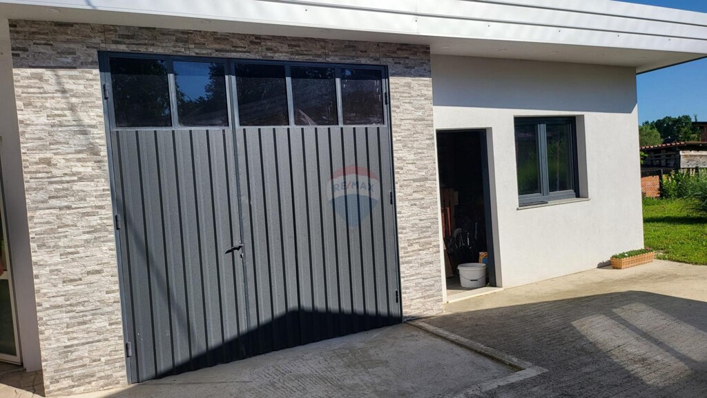 Image 19