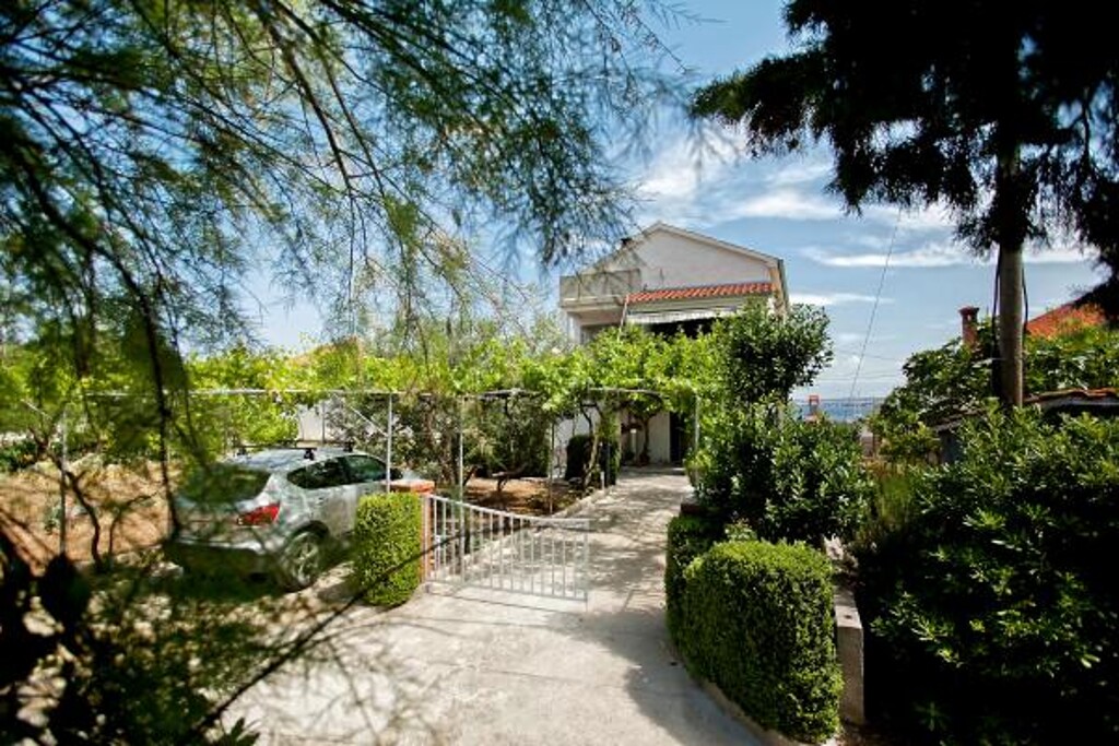 Image 3812768 - 1