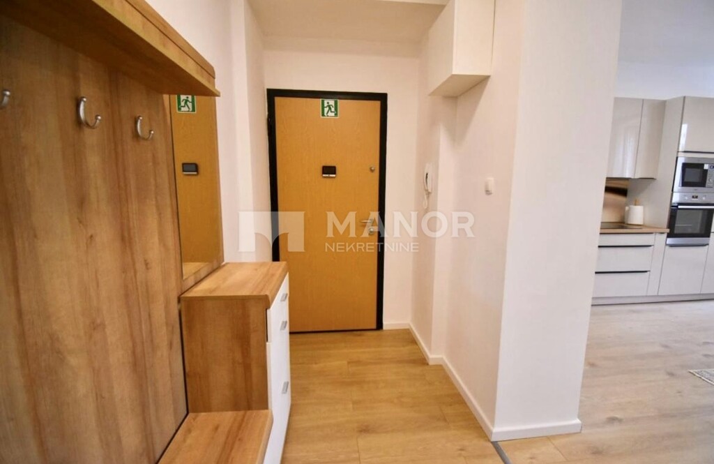Image 12