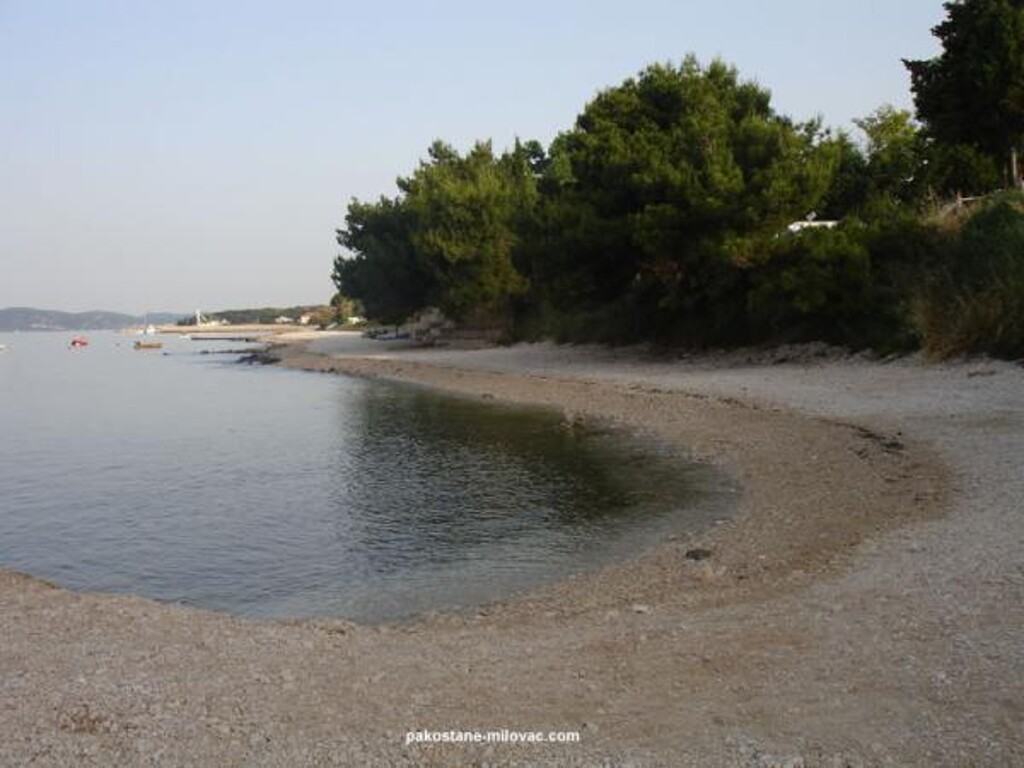 Image 3811676 - 9
