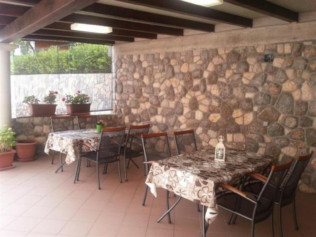 Image 3811069 - 9