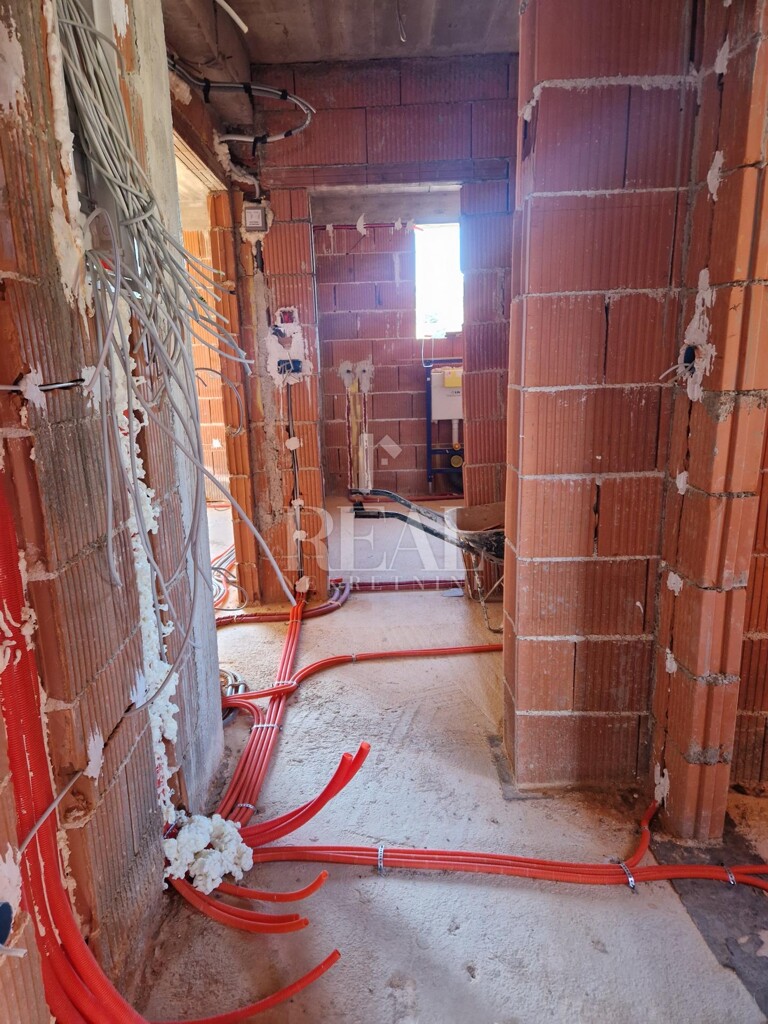 Image 9
