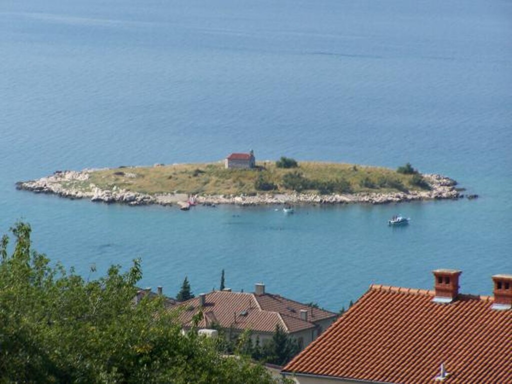 Image 3810867 - 1