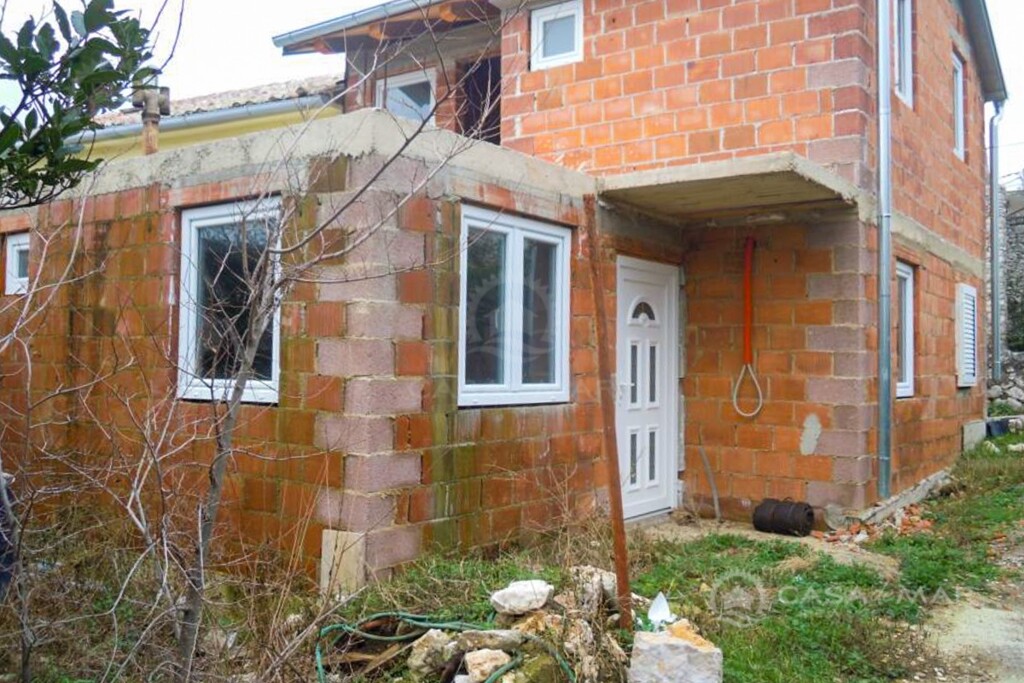 Image 5867420 - 3