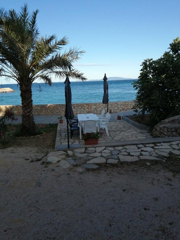 Image 3812994 - 18
