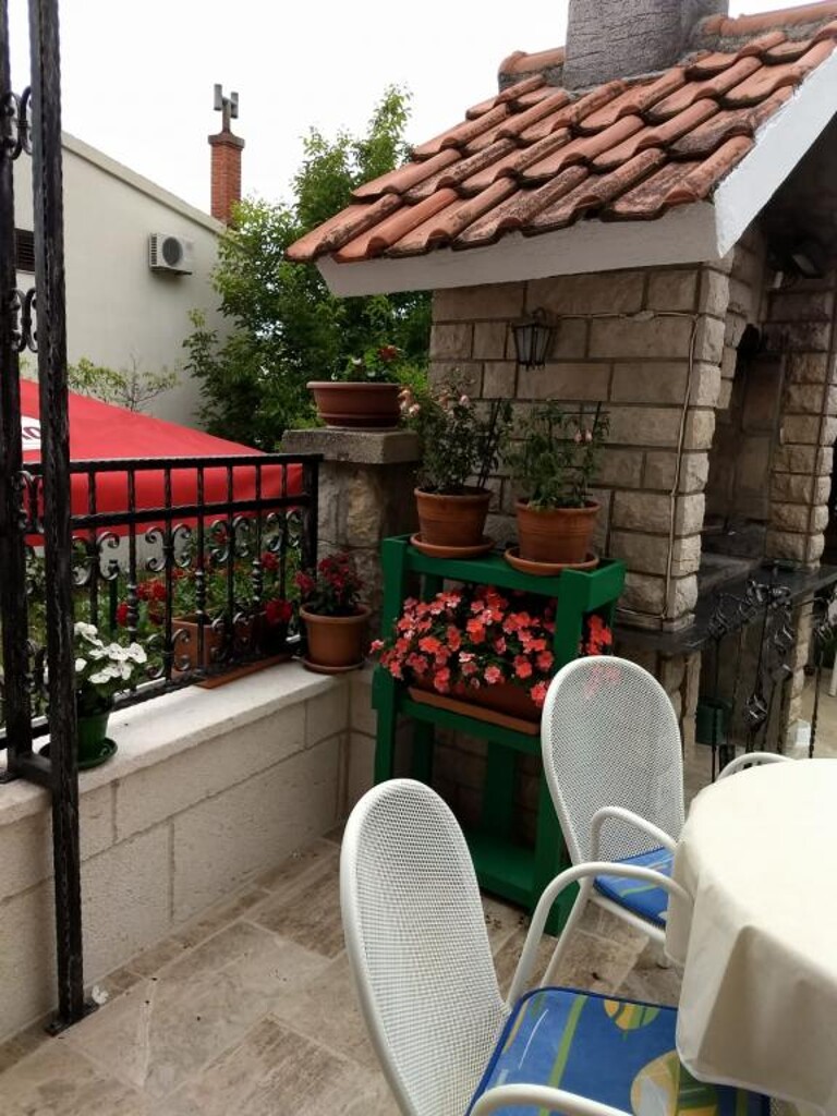 Image 3813065 - 11