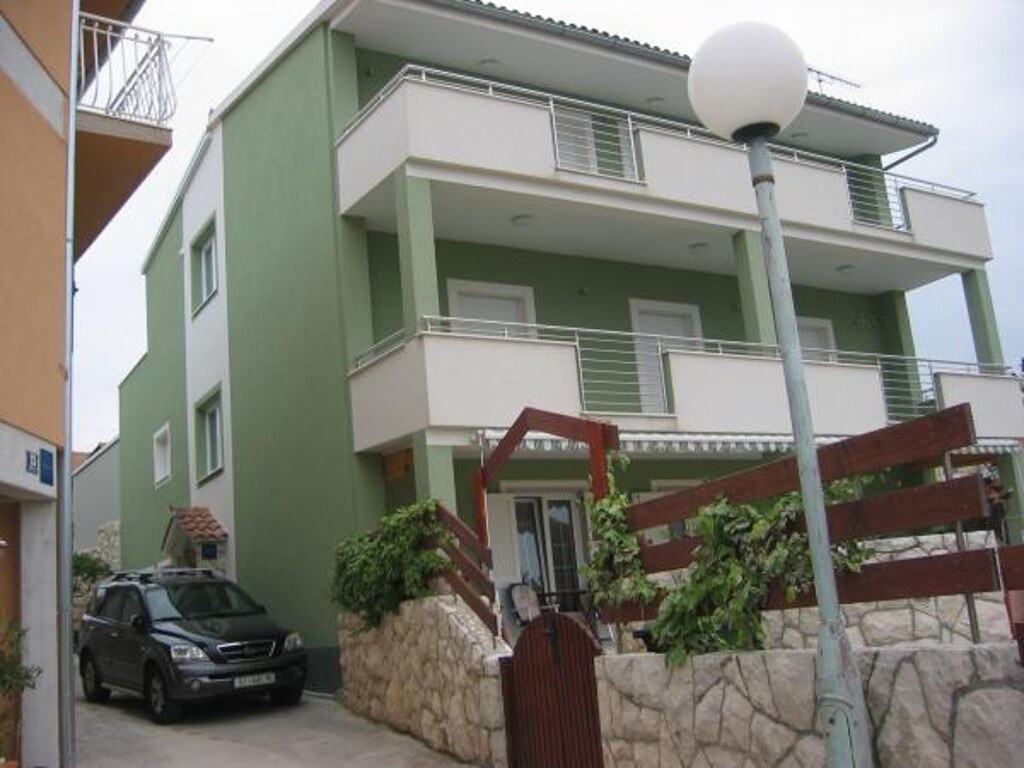 Image 3811576 - 2