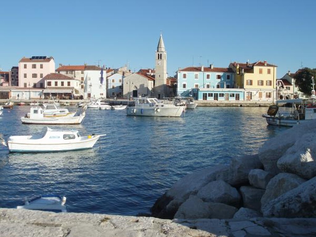 Image 3810893 - 16