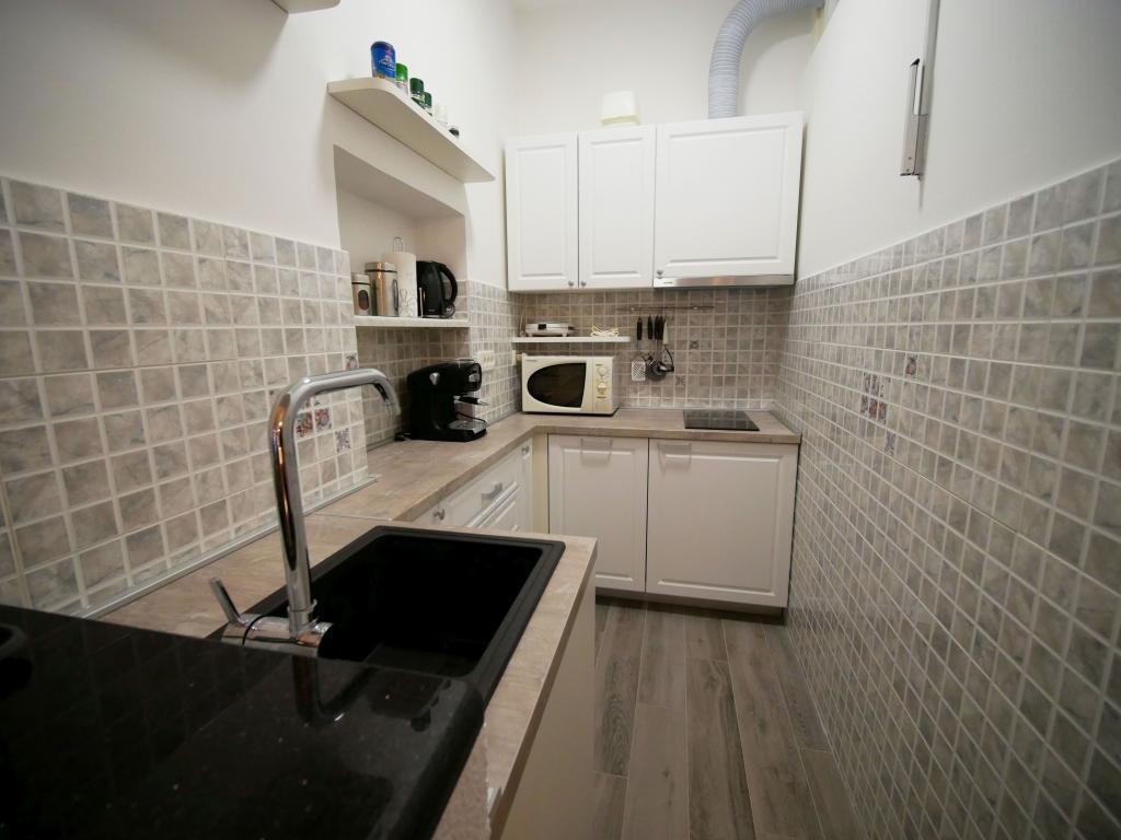 Image 3811415 - 5