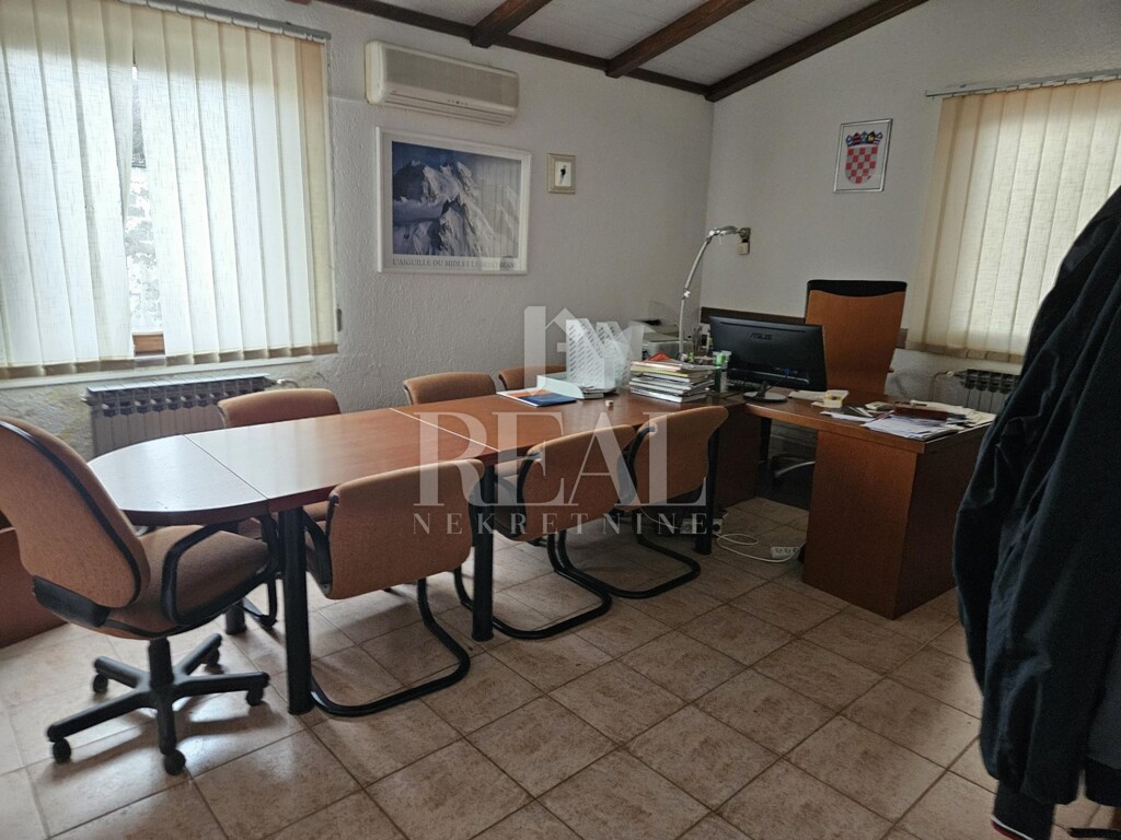 Image 9