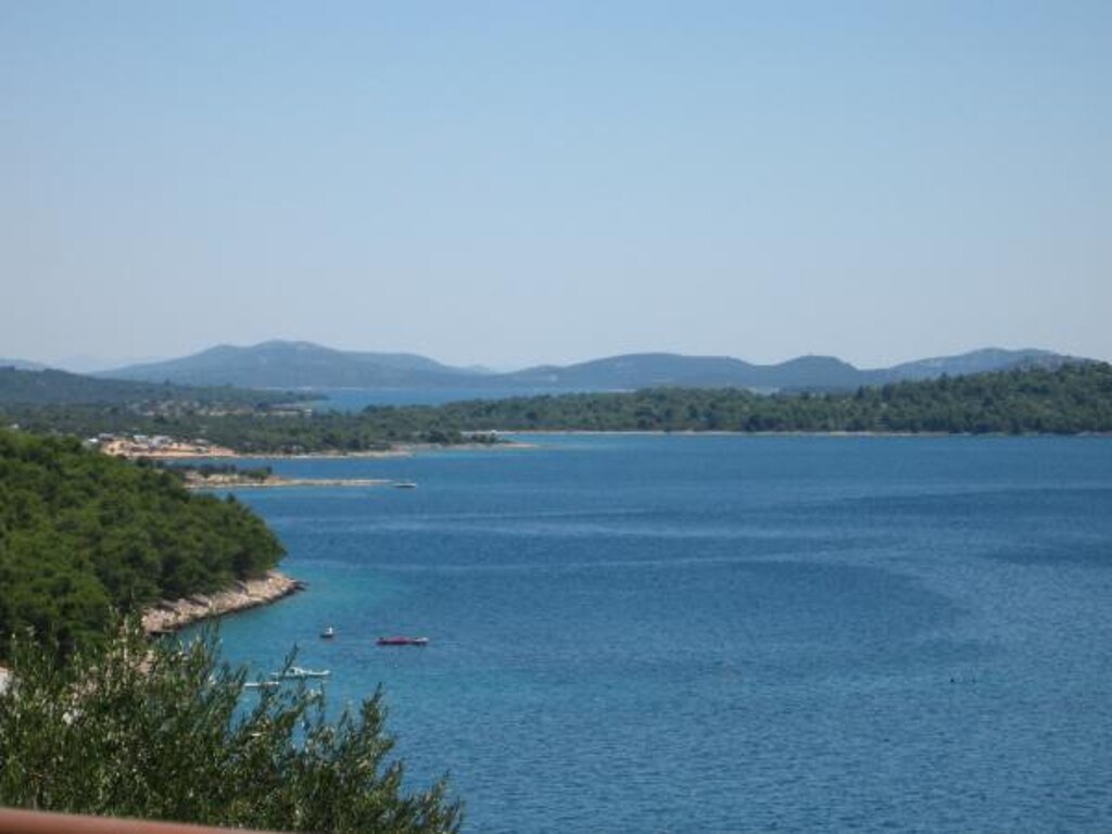 Image 3813295 - 6