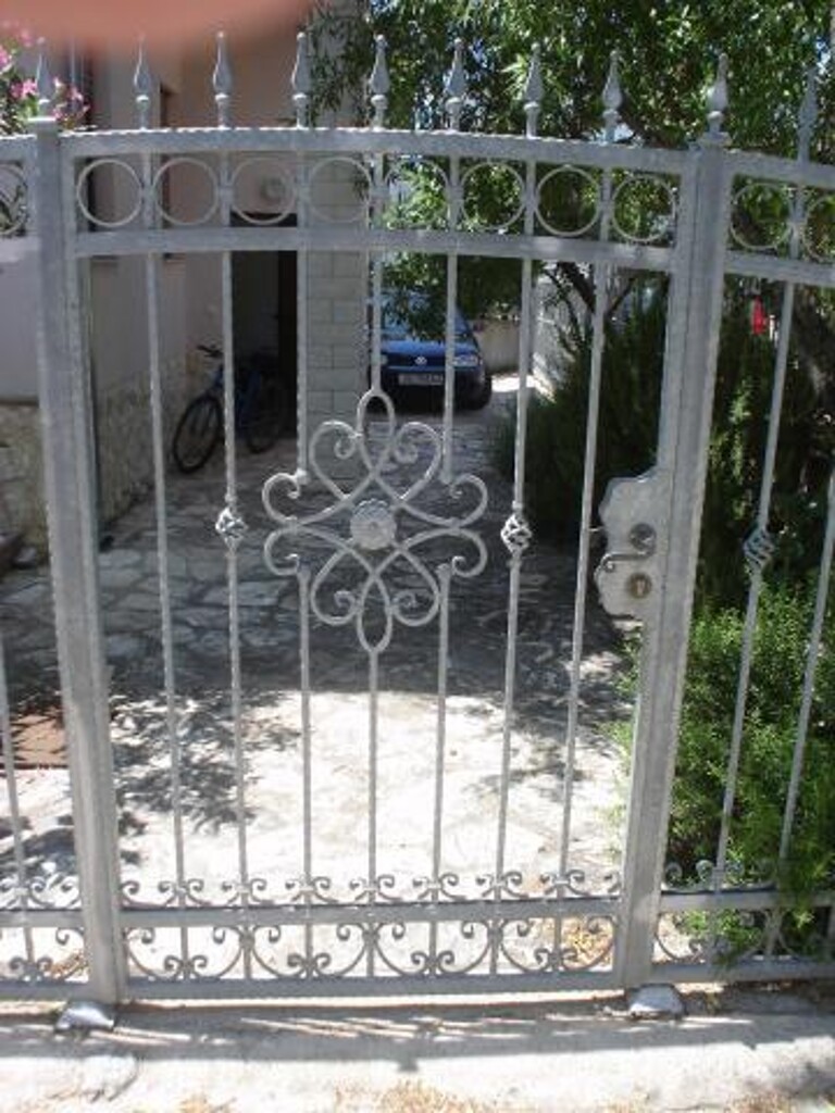 Image 3812199 - 10