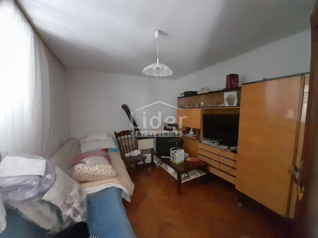 Image 6149824 - 8