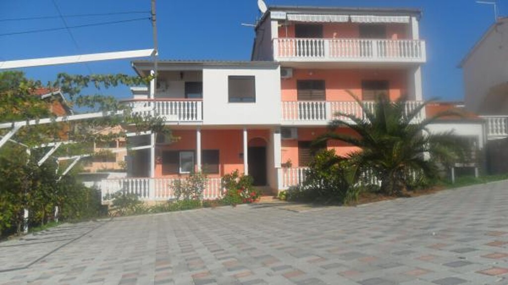Image 3812898 - 2