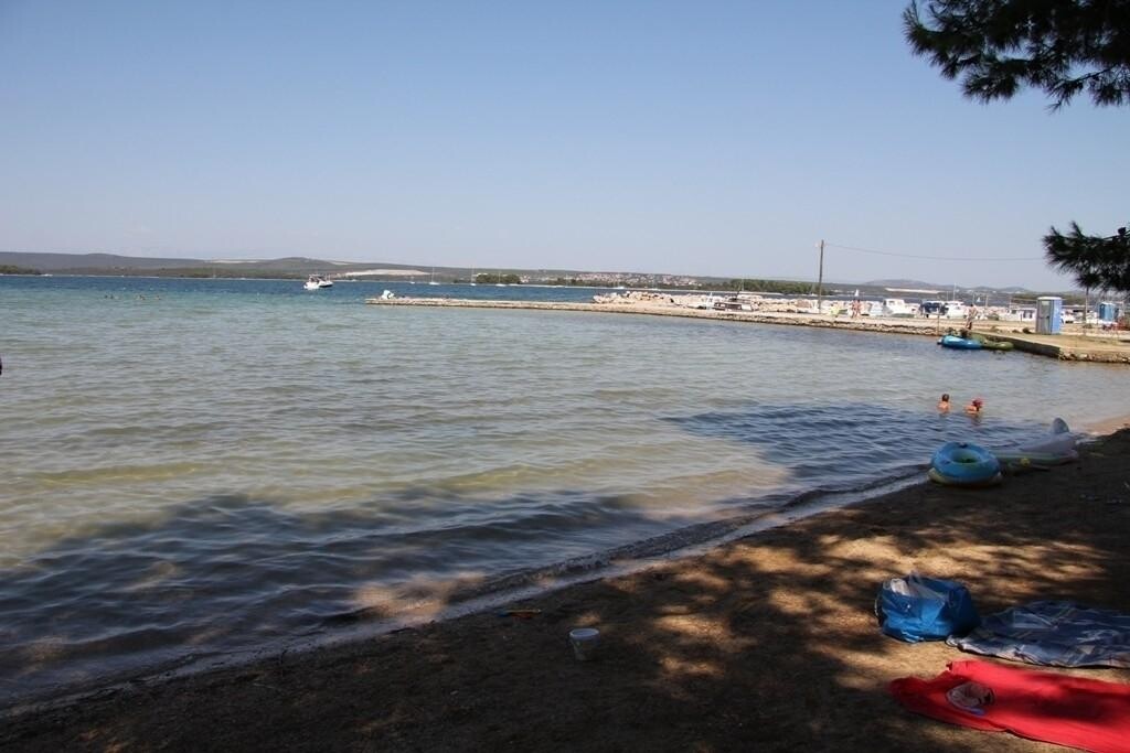 Image 10