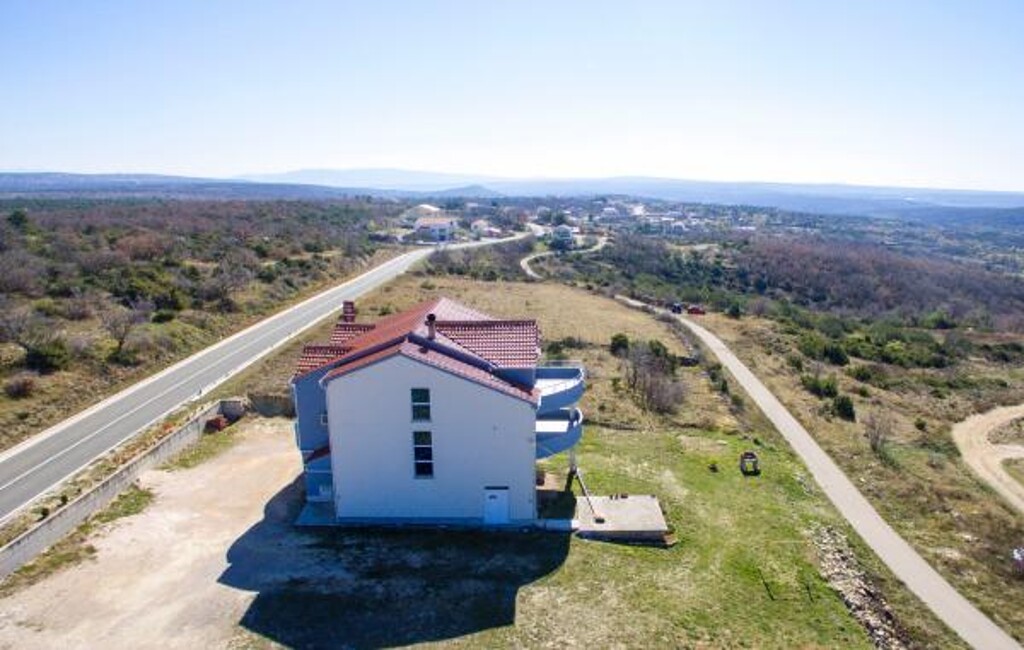 Image 3815320 - 9
