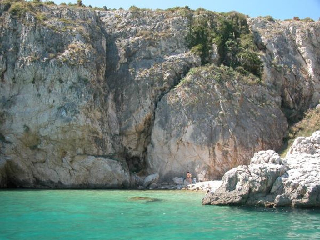 Image 3832240 - 17
