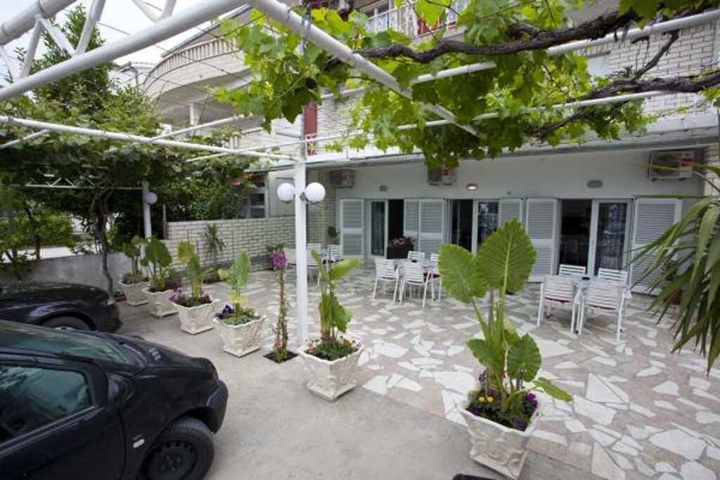 Image 3811761 - 4
