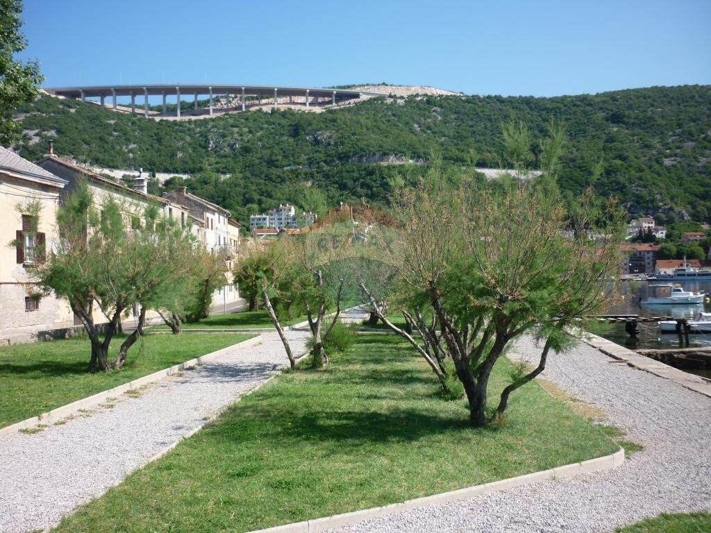 Image 5411024 - 3