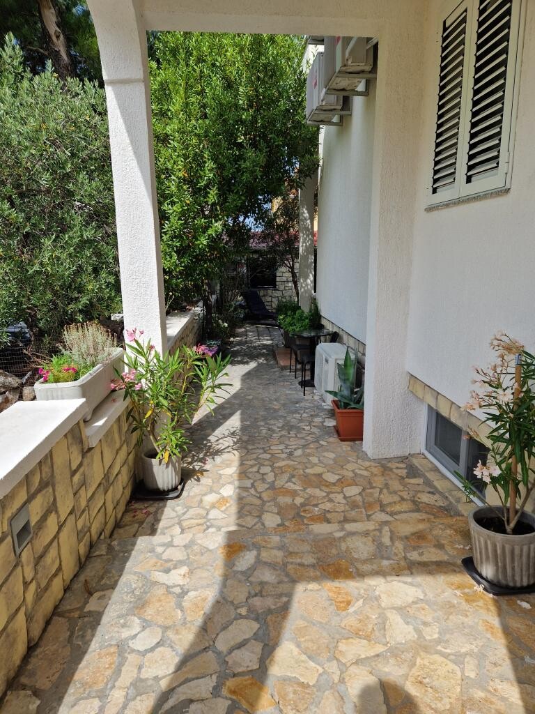 Image 3812446 - 14