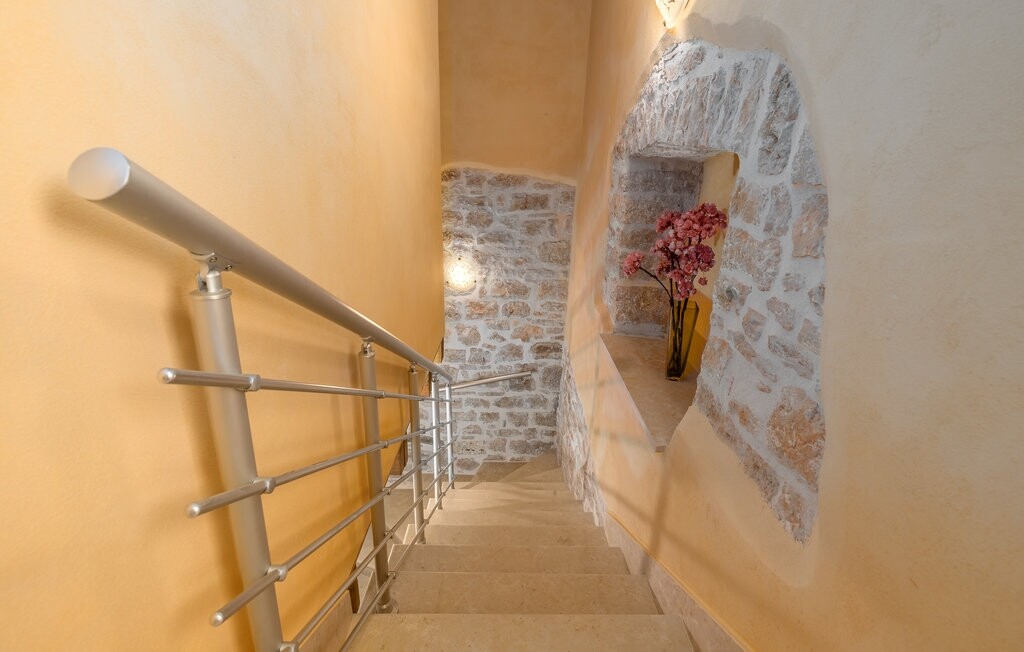 Image 24