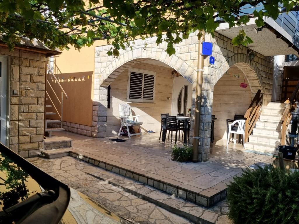 Image 3813942 - 2