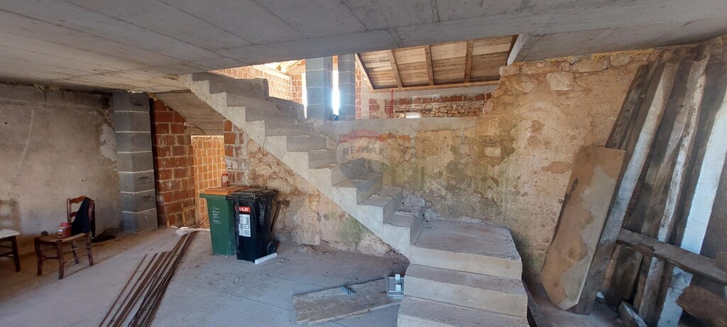 Image 5428924 - 2
