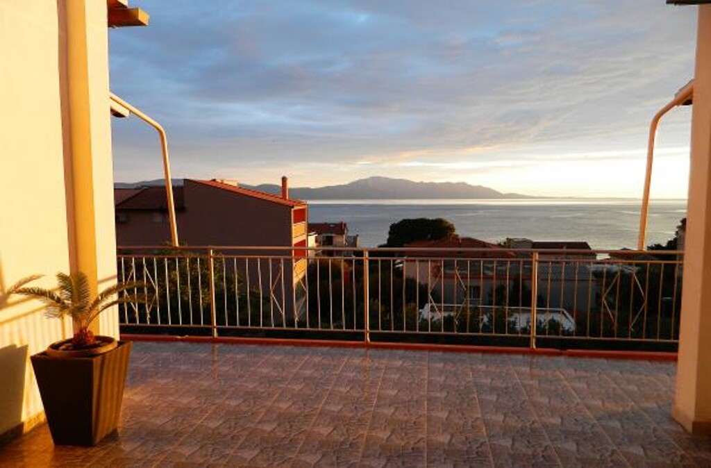 Image 3814181 - 1