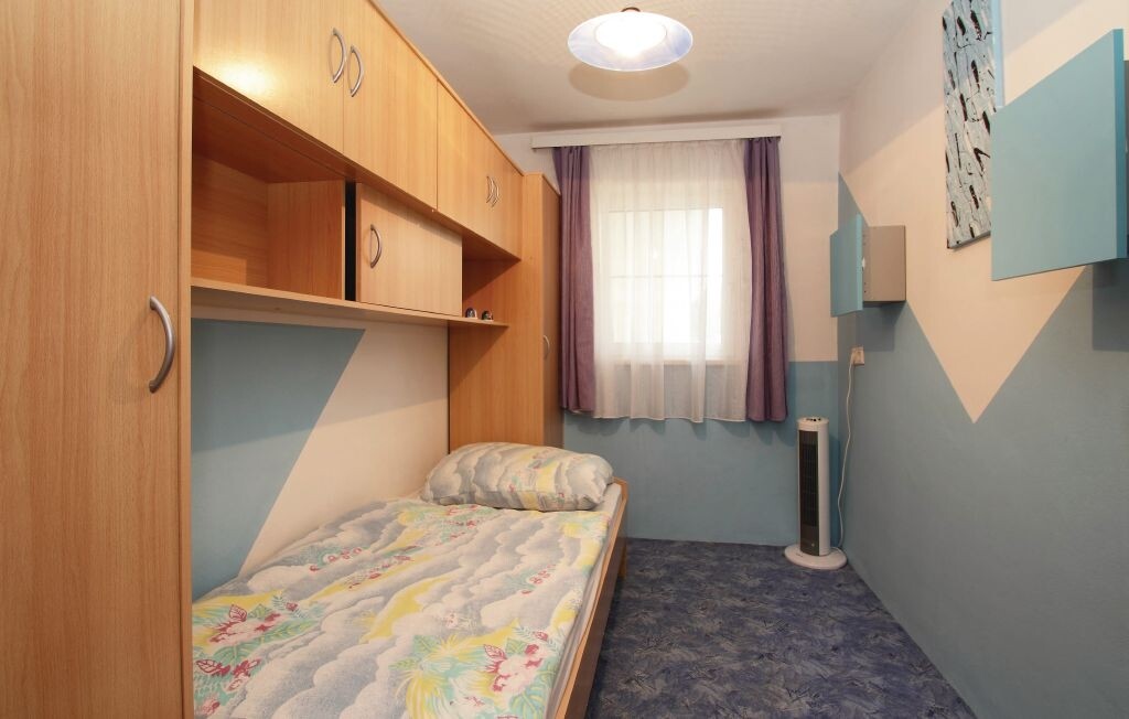 Image 20