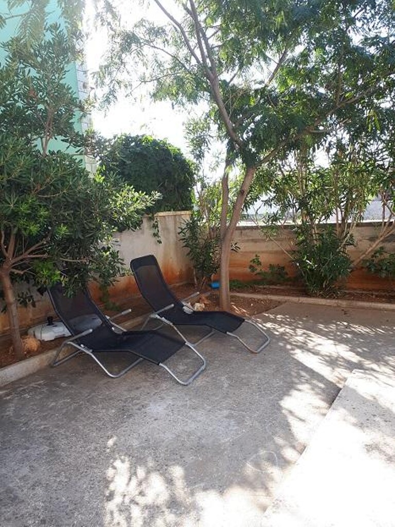 Image 3812138 - 5