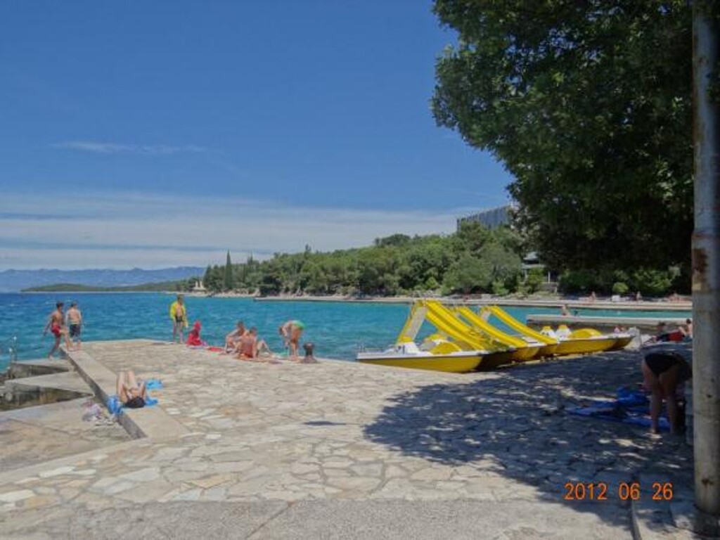 Image 3811877 - 14
