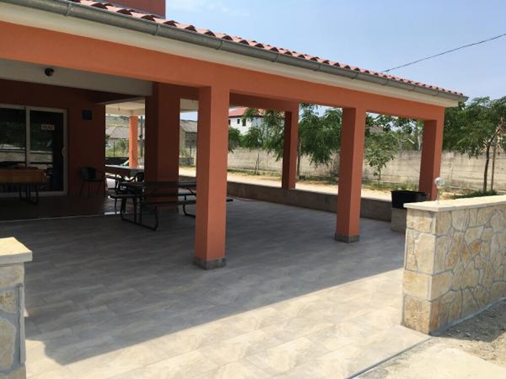 Image 3812019 - 7