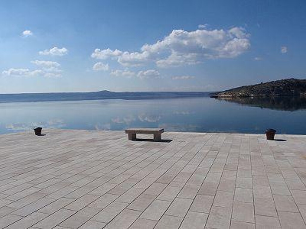Image 3813672 - 8